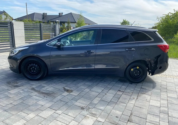Kia Ceed cena 23900 przebieg: 163900, rok produkcji 2013 z Świecie małe 379